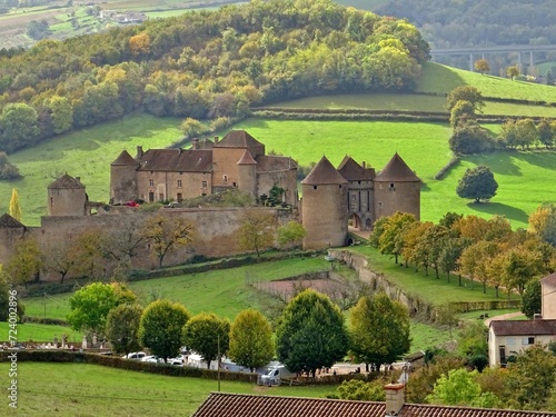 Château de Berzé-le-Châtel en Bourgogne.