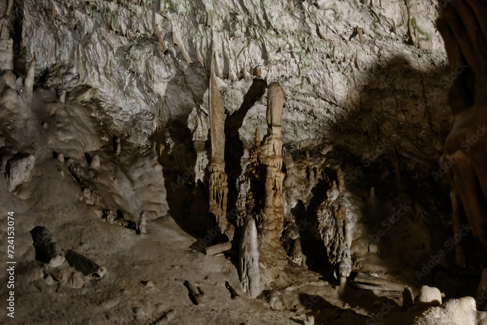 Obraz premium Postojna Cave is a karst complex in Slovenia, it is the largest and most visited caves in Europe with almost 21 km of caves and tunnels.