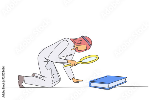 Single continuous line drawing Arabian businessman holding magnifying glass looking at book. Looking for knowledge about franchising from a scientific study book. One line design vector illustration