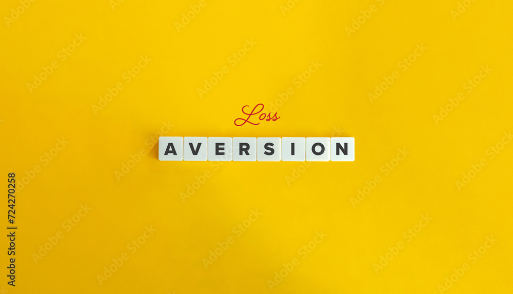 Loss Aversion Banner. Pain of Losing, Decision Bias, Behavioral Economics. - obrazy, fototapety, plakaty 