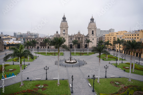 Bilde på lerret view of the cathedral of st peter and st paul Centro Histórico de Lima Perú