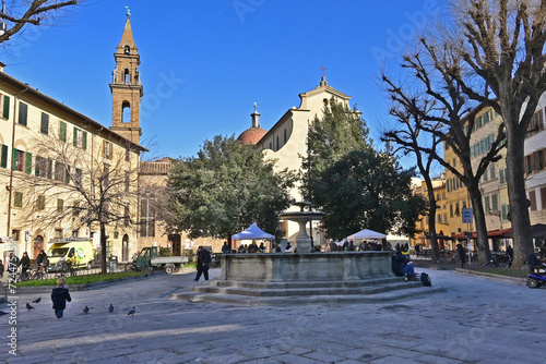 Foto Firenze, la piazza di Santo Spirito - Toscana