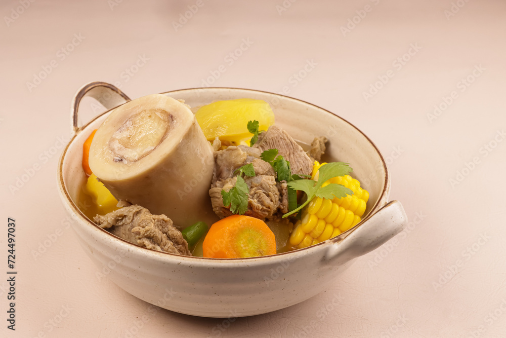Caldo De Res is a Mexican Beef Soup Made with Beef Bones, Potatoes, Corn and Vegetables. Caldo De Res is a Mexican Beef Soup Made with Beef Bones, Potatoes, Corn and Vegetables.
