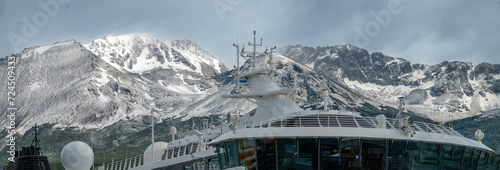 View of the spectacular moutains surrounding the harbor of Ushuaia from a cruise ship, Tierra del Fuego, Patagonia, Argentina © Luis
