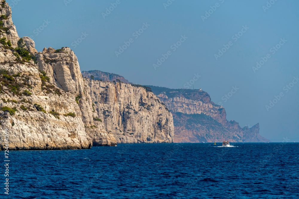 Le parc naturel des Calanques Le parc naturel des Calanques