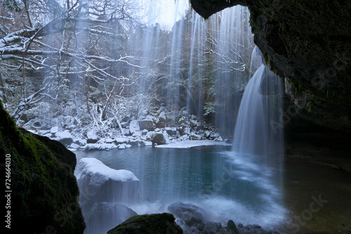 熊本県 鍋ヶ滝の雪景色