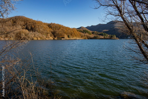 Lago del Brasimone, provincia di Bologna, Emilia Romagna © Laura