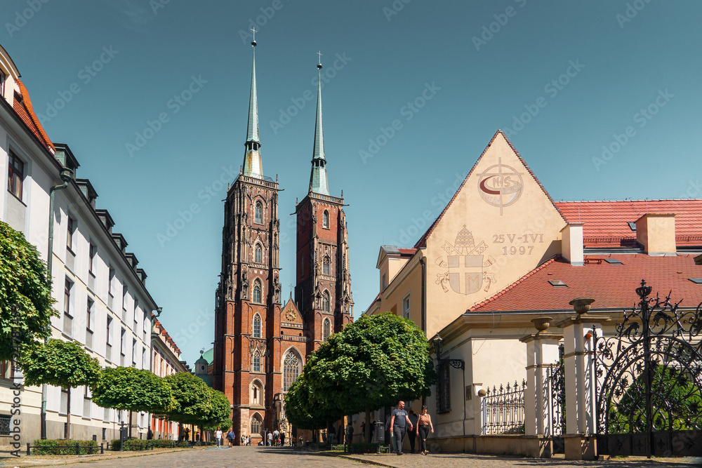 Obraz premium The Cathedral of St. John the Baptist in Wroclaw
