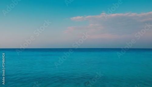 Oceanic dreamscape gradient from aquamarine to cerulean © Hans