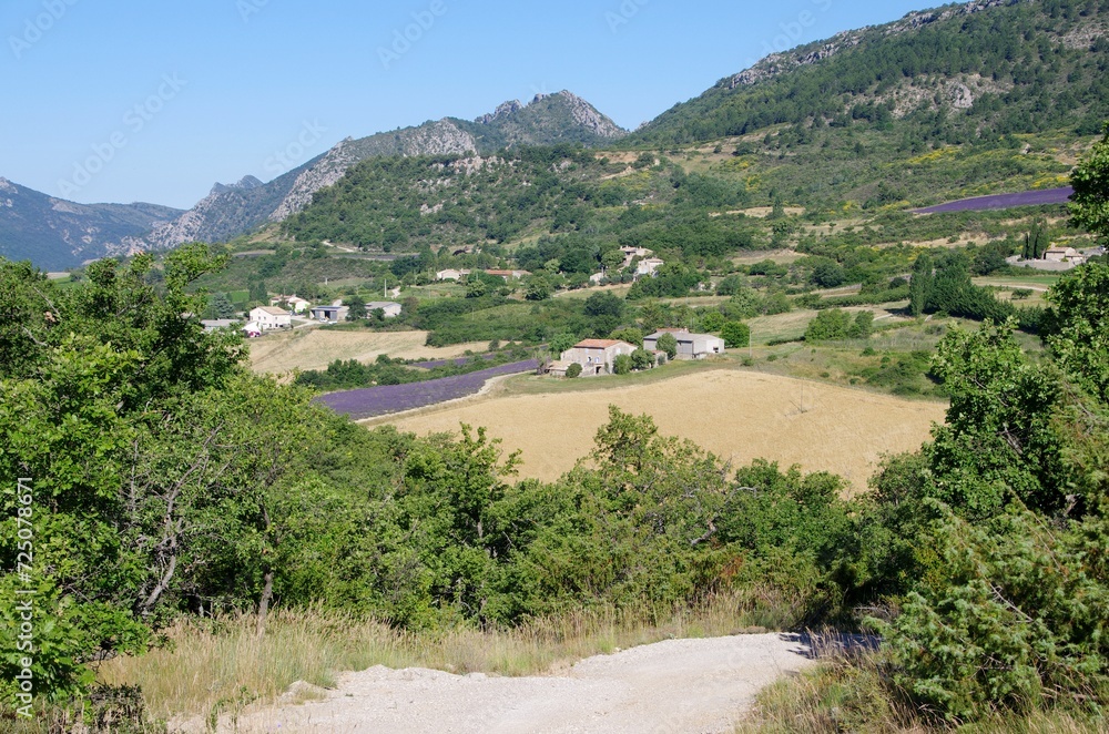 Φωτογραφία Rural landscape in the Baronnies in the South East of France, in Europe