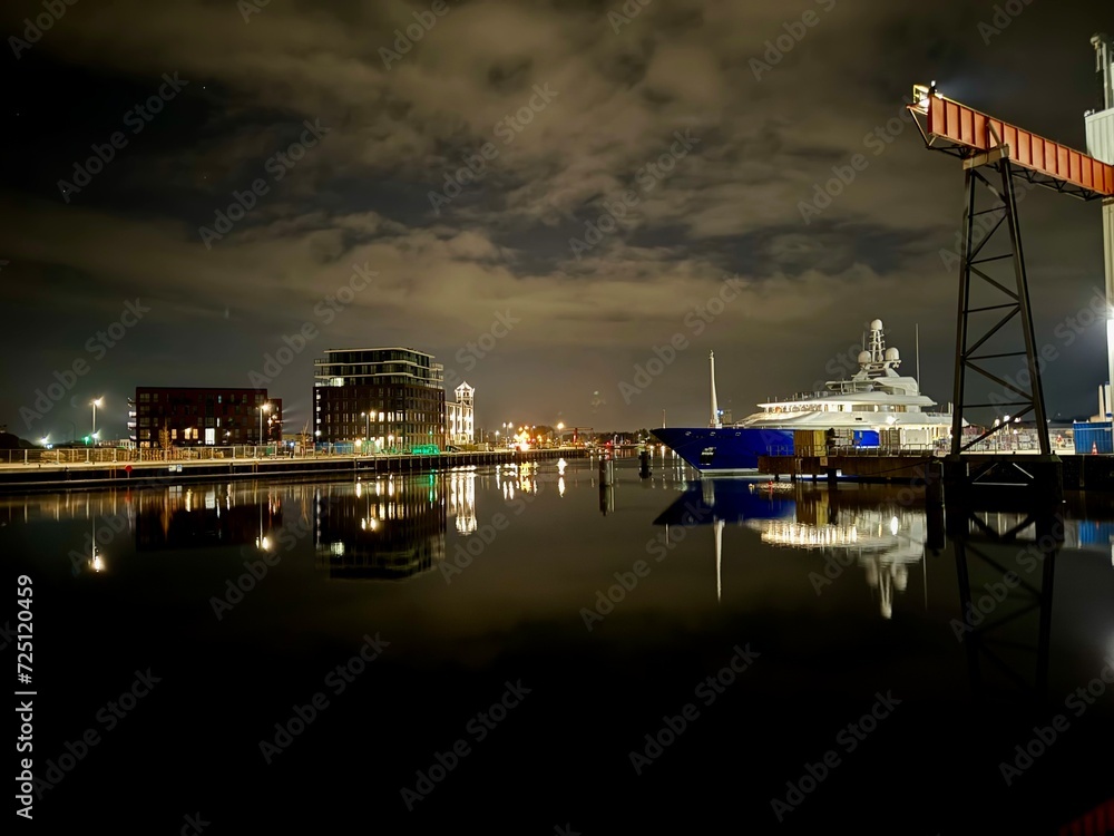 Fototapeta premium Night city