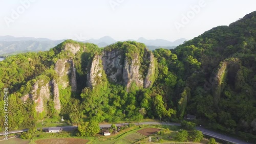 仙の岩【大分県宇佐市】