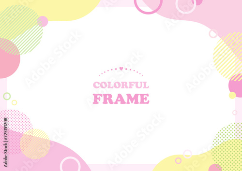 手描きのウェーブと幾何学模様の背景素材。ピンクと黄色が春のイメージ。シンプルなデザインがビジネスやセールチラシに最適。