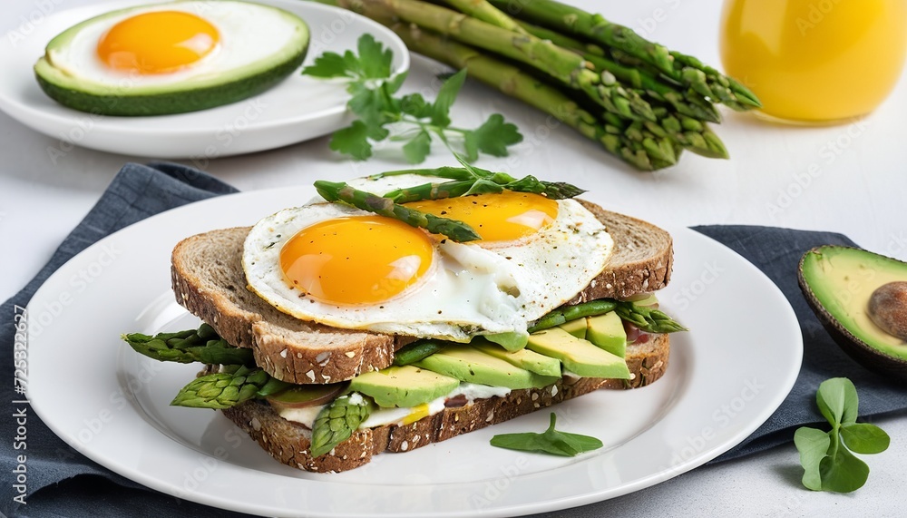 Savor the Flavor: Sandwich with Egg, Asparagus and Avocado