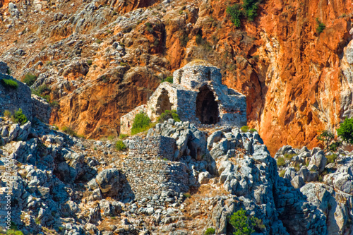 Obraz na płótnie Remains of old fortress and other objects in Alanya, Turkey. w salonie