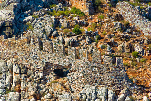 Obraz na płótnie Remains of old fortress and other objects in Alanya, Turkey. w salonie