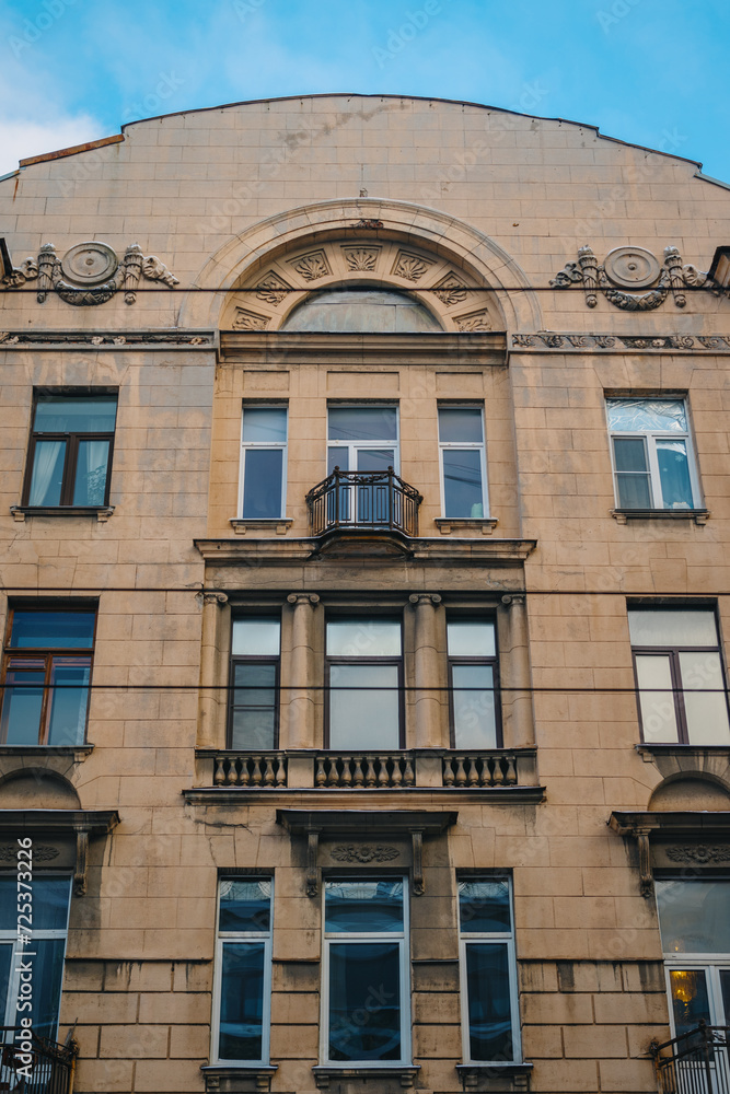 Obraz premium Old house in St. Petersburg