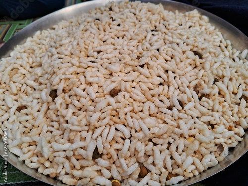 Laiya - puffed rice photo