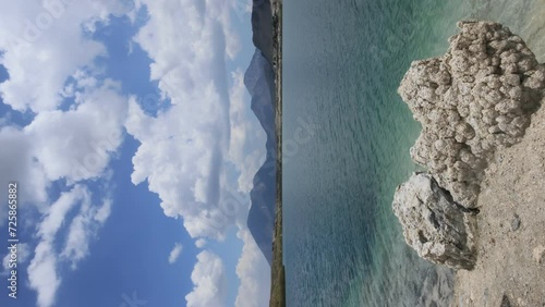 Timelapse de nubes sobre la laguna de La Preciosa photo