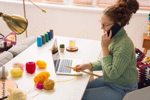 Young woman with knitting y...