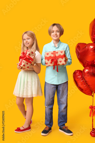 Little children with gifts ...