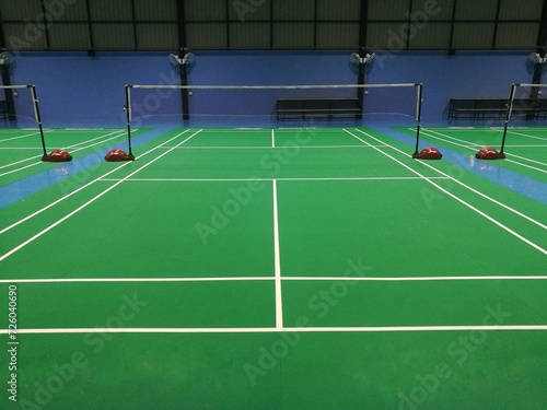 Badminton court in green © noprati