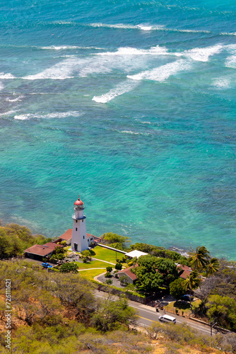 Fototapeta Naklejka Na Ścianę i Meble -  Diamond Head Lighthouse on the coast of Oahu, Hawaii, facing the Pacific Ocean