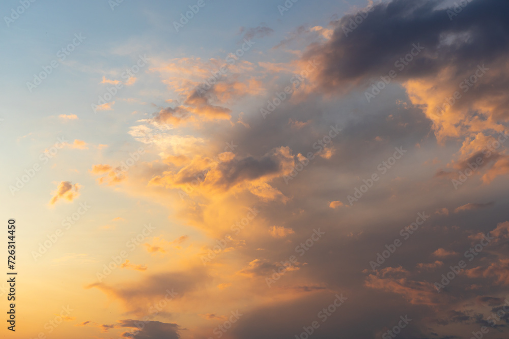 Textur Himmel mit Sonnenuntergang Lichtstimmung Abendrot