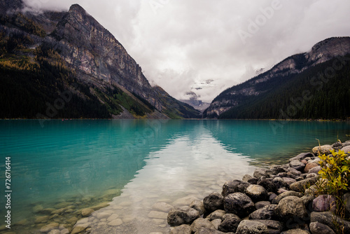 Obraz na płótnie Lake Louise, Banff National Park, Alberta, Canada w salonie
