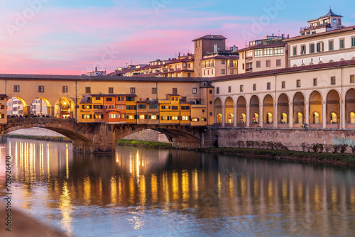Beautiful view of bridge Ponte Vecchio, Florence, Italy © Fatih