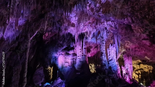 Billede på lærred Le fameux Tombeau de Martel, au coeur de la grotte des Grandes Canalettes (Vil