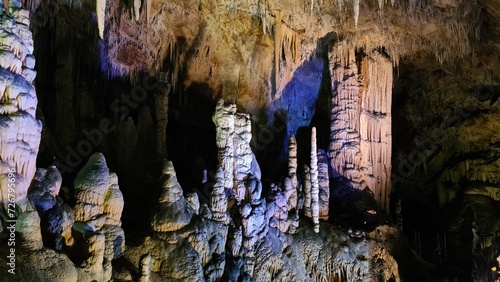 Fotografie Tombeau de Martel, Grotte des Canalettes (Villefranche-sur-Conflent)