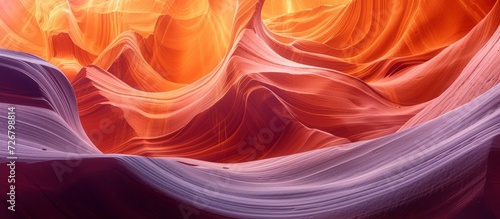 Lower Antelope Canyon in Arizona is a wondrous sandy maze that preserves the beauty of nature and wisdom.