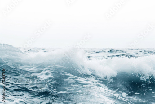 The serenity of ocean waves © Veniamin Kraskov