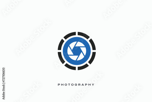 Film media shutter multimedia production vector logo