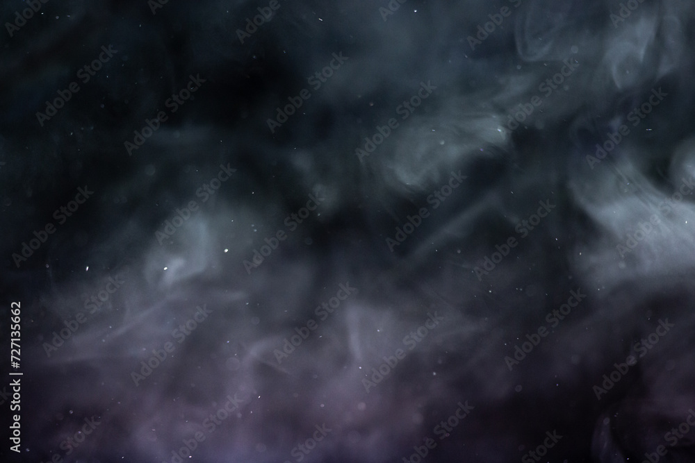 Obraz premium Ethereal Smoke Waves on Dark Background