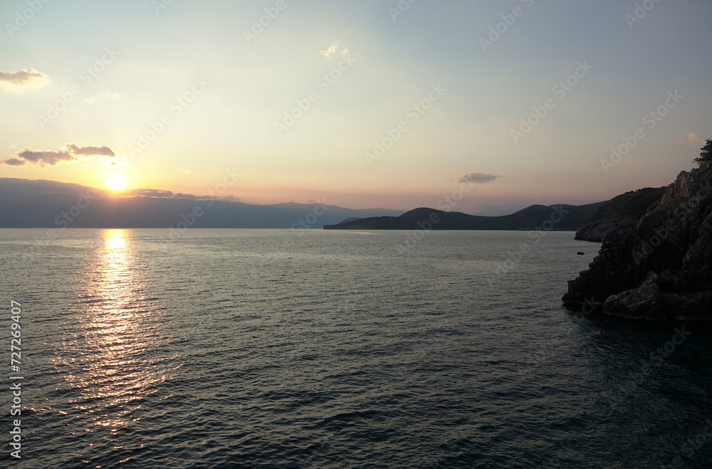 Fototapeta premium Morgen bei Vrbnik auf Krk, Kroatien