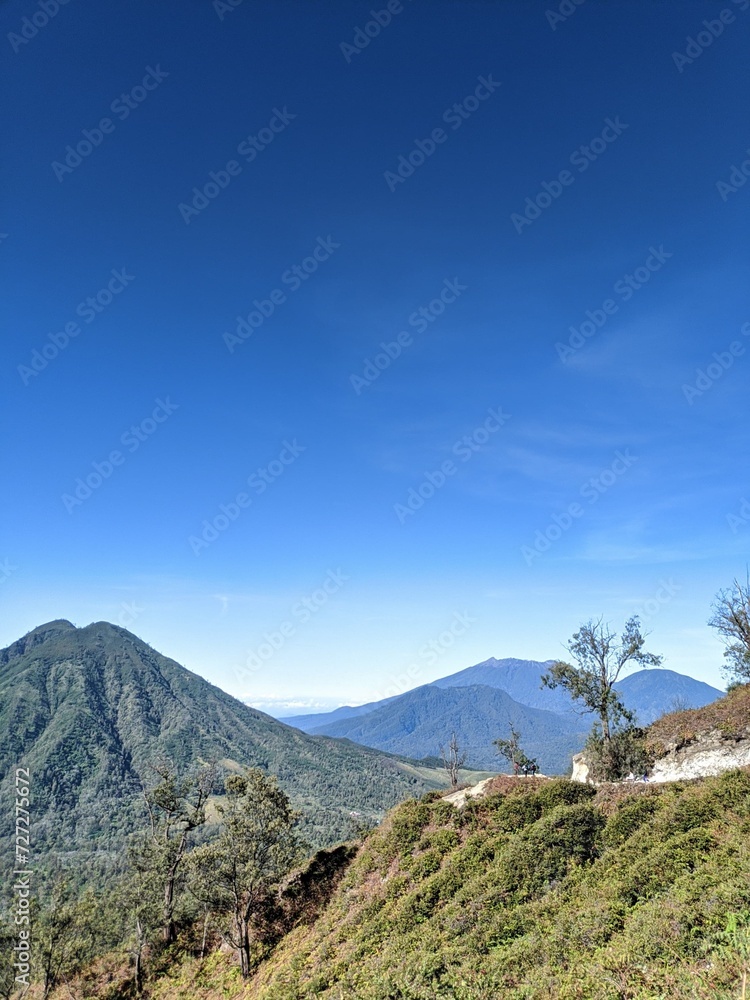 The beauty of mountains on the plateau The beauty of mountains on the plateau