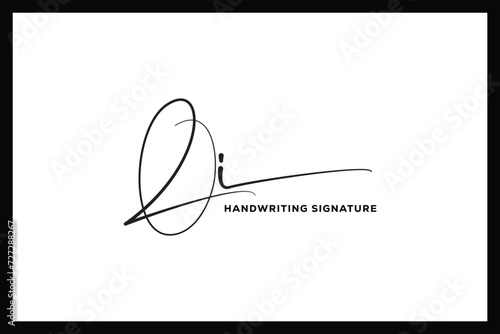 QI  initials Handwriting signature logo. Q I Hand drawn Calligraphy lettering Vector. QI letter real estate, beauty, photography letter logo design.