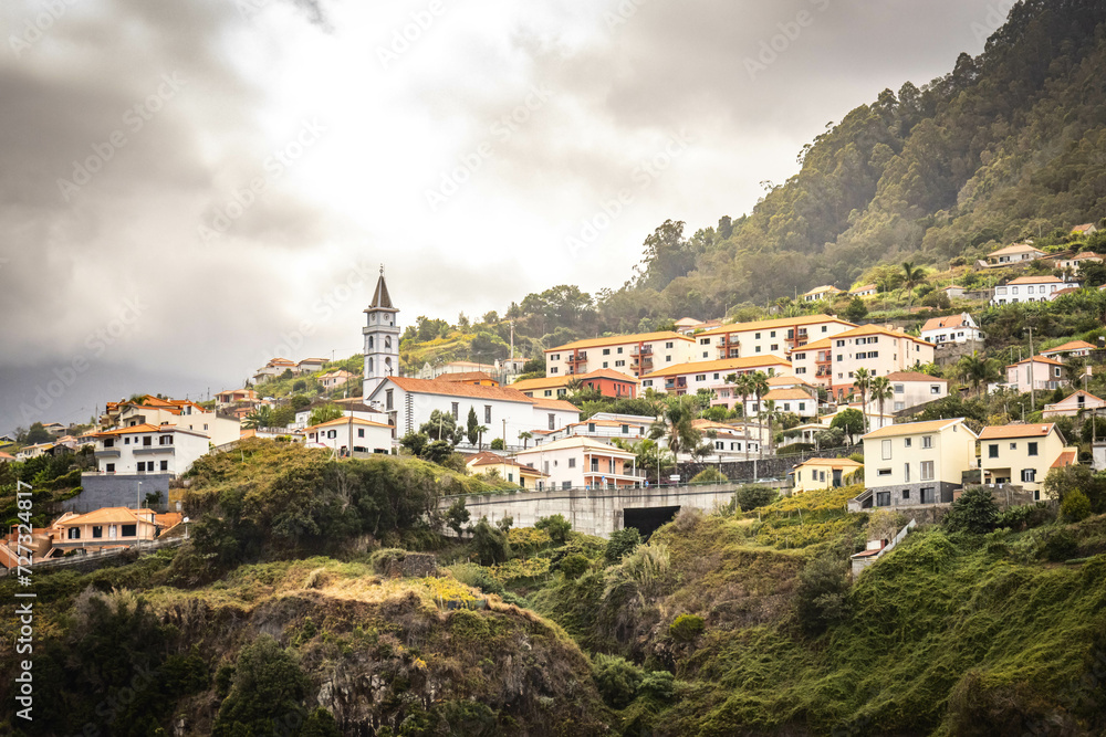 miradouro do guindaste, madeira, viewpoint, ocean, cliffs, mountains, waves, portugal, village and church