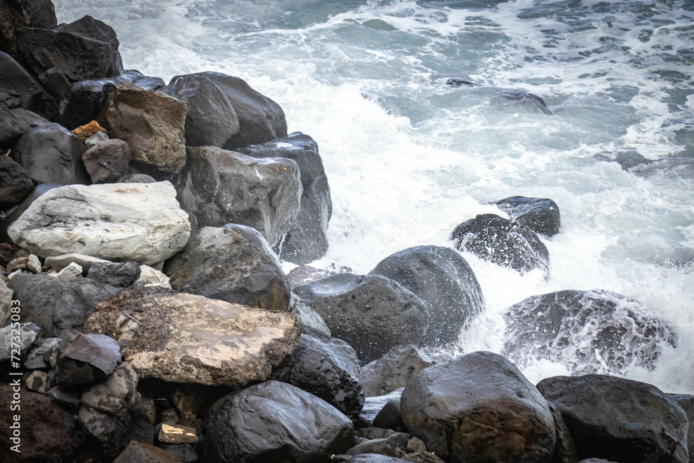 beach near Porto da Cruz, Madeira, viewpoint, ocean, waves, miradouro, portugal beach near Porto da Cruz, Madeira, viewpoint, ocean, waves, miradouro, portugal