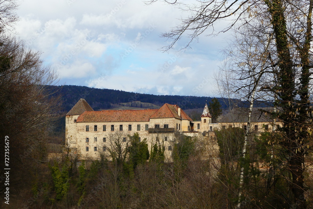 Burg Thalberg; Schloss Thalberg