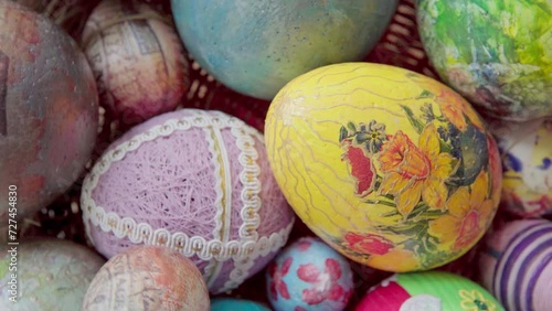Close-Up Floral Elegance: Precision and Artistry in Easter Egg Decoration