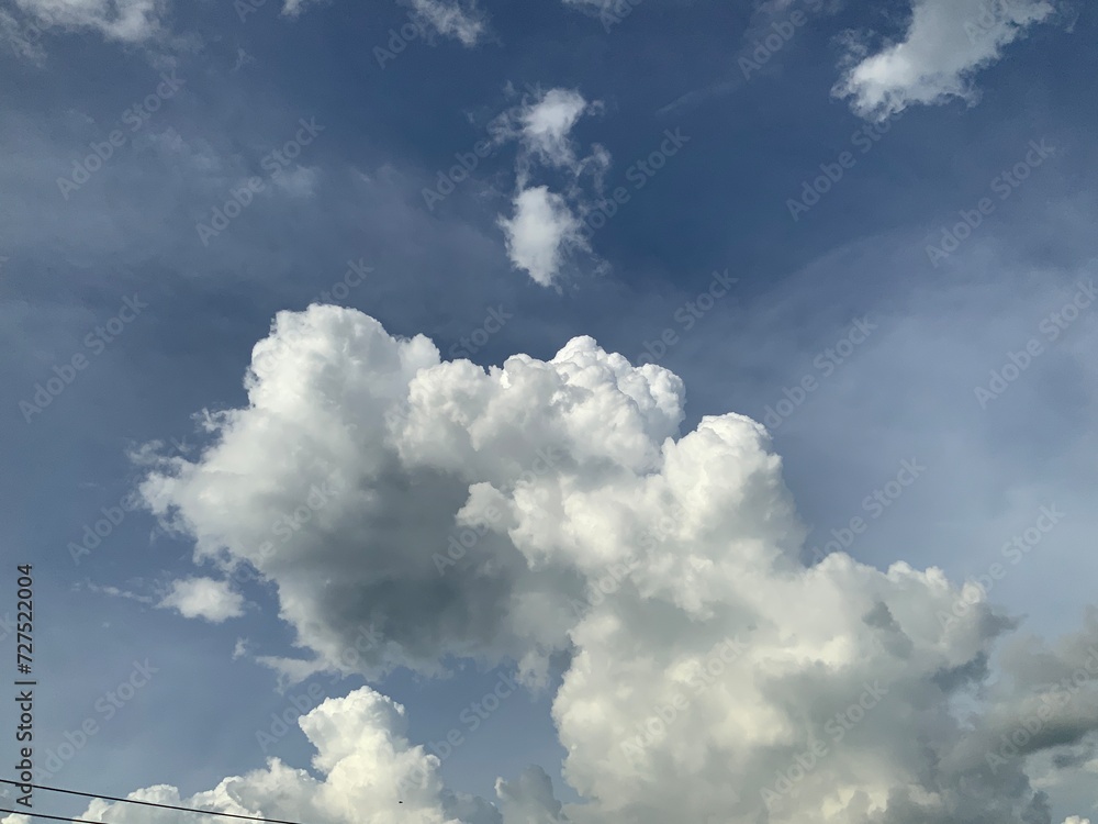 Obraz premium blue sky with clouds