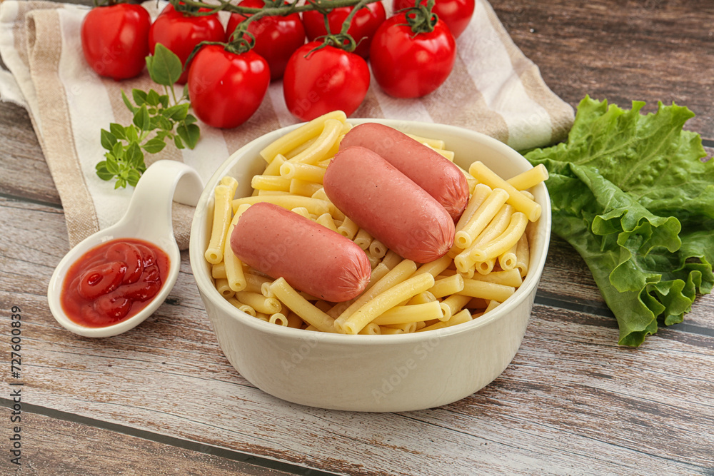 Mini sausages with pasta macheroni Mini sausages with pasta macheroni