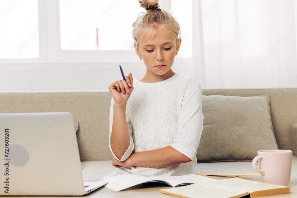 Child education learning laptop distance online