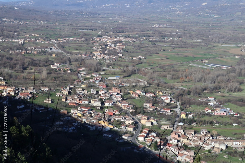 Civita Superiore - Piana di Boiano dall'alto del castello