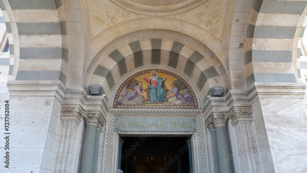 Basílica de Notre-Dame de la Garde o Basílica de Nuestra Señora de la Guardia, Marsella, Francia