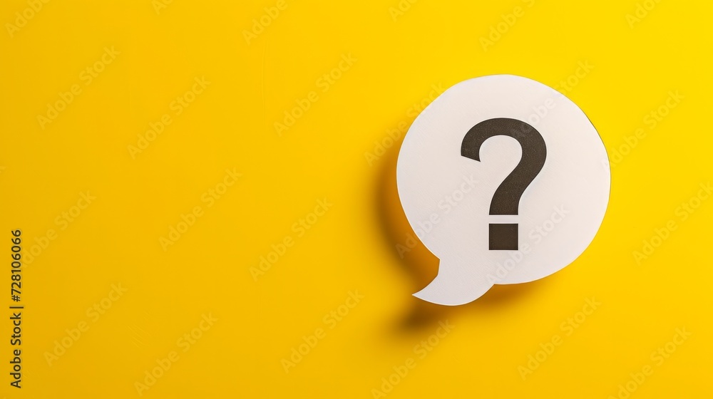 Question mark speech bubble isolated on yellow background - obrazy, fototapety, plakaty 