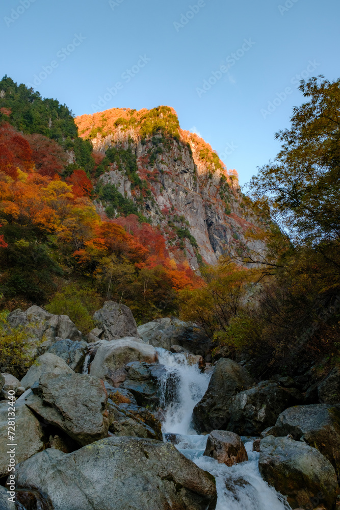 秋の峡谷